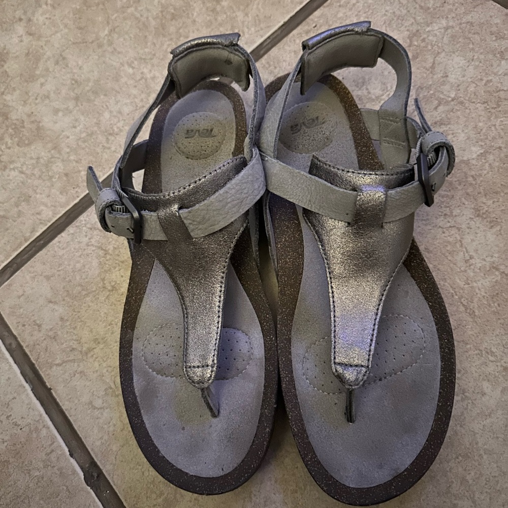 Teva Gray Sandals with Toe Loop